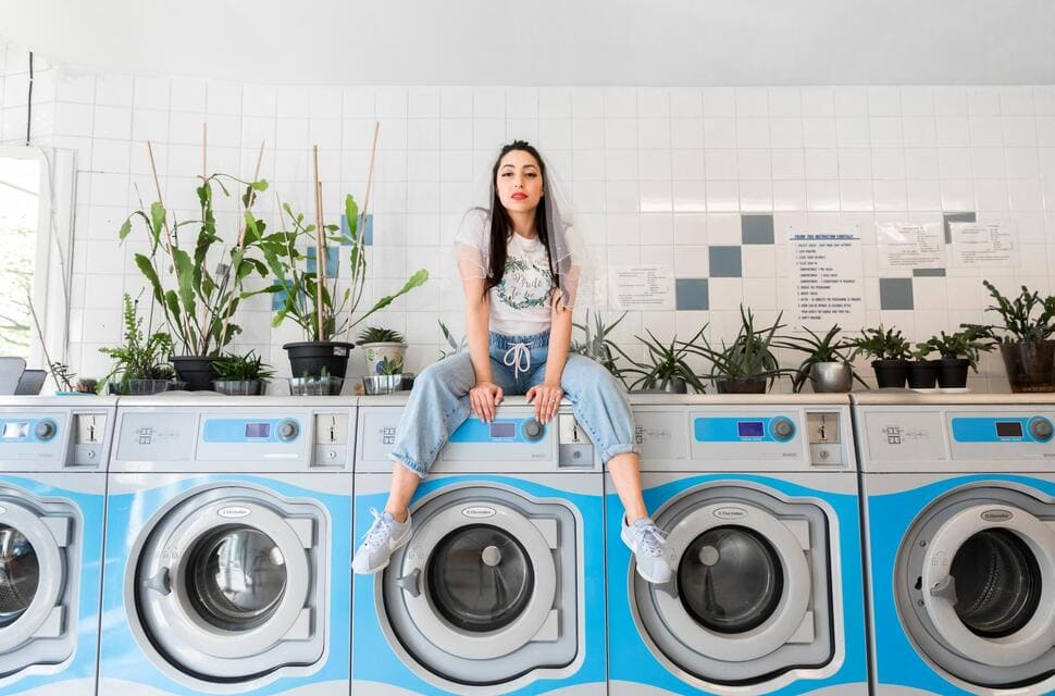 Địa chỉ uy tín giặt sấy giặt ủi áo dài Quận Tân Phú